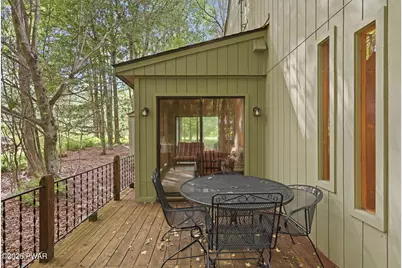 1004 Woodstone Road, Newfoundland, PA 18445 - Photo 45