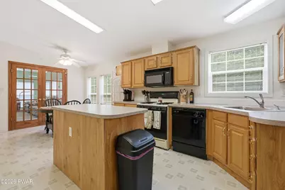 143 Chivers Road, Lake Ariel, PA 18436 - Photo 3