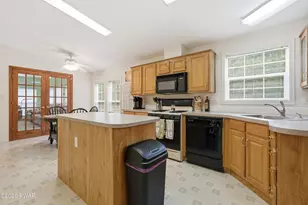 143 Chivers Rd, Lake Ariel, PA 18436 - Photo 3
