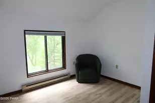 804 Wagoner Pl, Hawley, PA 18428 - Photo 35
