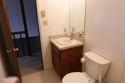 804 Wagoner Place, Hawley, PA 18428 - Photo 31