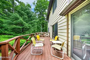 112 Forest Ln, Greentown, PA 18426 - Photo 7