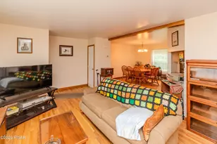 246 Water Forest Dr, Dingmans Ferry, PA 18328 - Photo 3