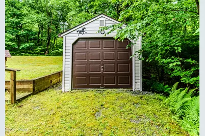 246 Water Forest Drive, Dingmans Ferry, PA 18328 - Photo 25