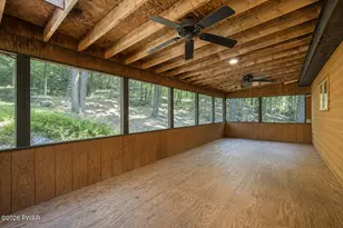 110 E Shore Dr, Hawley, PA 18428 - Photo 25