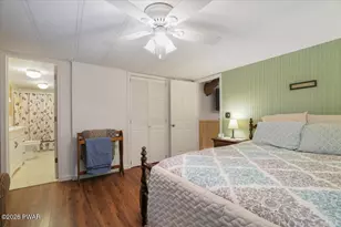 110 E Shore Dr, Hawley, PA 18428 - Photo 11