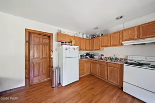696 Pennsylvania 590, Lackawaxen, PA 18435 - Photo 23