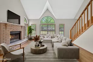 110 Ledge View Dr, Hawley, PA 18428 - Photo 5