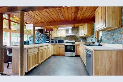 149 Lincoln Green Lane, Newfoundland, PA 18445 - Photo 11