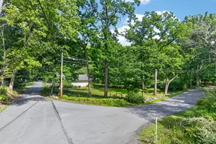 103 Compton Ct, Millrift, PA 18340 - Photo 45