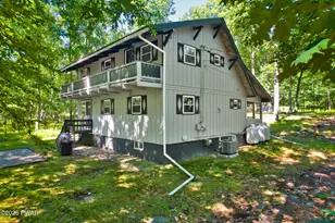 326 Gold Finch Rd, Bushkill, PA 18324 - Photo 35