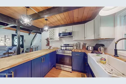 326 Gold Finch Road, Bushkill, PA 18324 - Photo 5