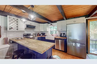 326 Gold Finch Road, Bushkill, PA 18324 - Photo 3
