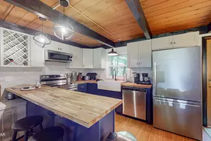 326 Gold Finch Rd, Bushkill, PA 18324 - Photo 3