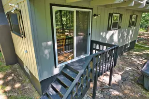 326 Gold Finch Rd, Bushkill, PA 18324 - Photo 33