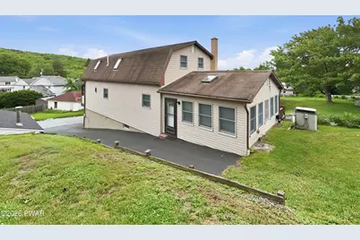 405 Marion Street, Forest City, PA 18421 - Photo 3