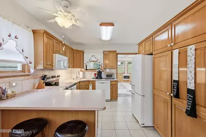405 Marion Street, Forest City, PA 18421 - Photo 13
