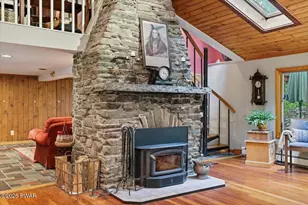 178 Westcolang Rd, Lackawaxen, PA 18435 - Photo 5