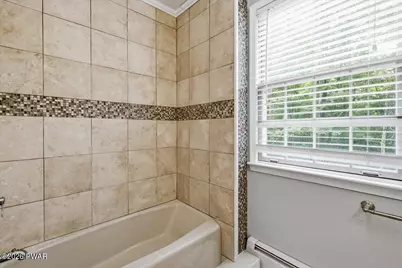 161 Fawnwood Drive, Greentown, PA 18426 - Photo 17