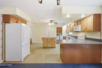 710 Hemlock Road, Waymart, PA 18472 - Photo 11