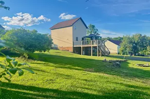 608 1st St, Richmondale, PA 18421 - Photo 3