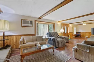 20 Kensington Rd, Hawley, PA 18428 - Photo 7