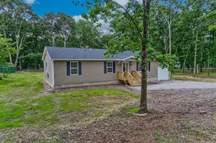 515 Hummingbird Ct, Bushkill, PA 18324 - Photo 3