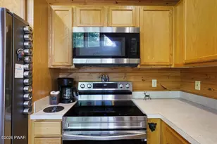 6 Lakeside Dr, Lakeville, PA 18438 - Photo 7