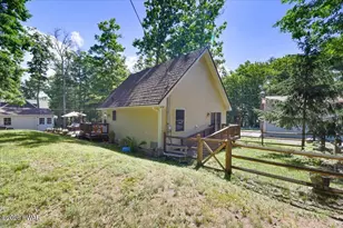 6 Lakeside Dr, Lakeville, PA 18438 - Photo 41