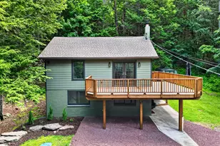 215 Lennon Rd, Greentown, PA 18426 - Photo 29
