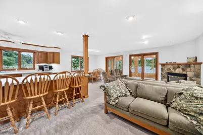 430 W Shore Drive, Hawley, PA 18428 - Photo 9