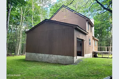 1040 Bear Drive, Newfoundland, PA 18445 - Photo 15