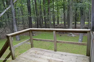1040 Bear Dr, Newfoundland, PA 18445 - Photo 33