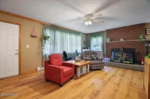 107 Maple Dr, Greentown, PA 18426 - Photo 17