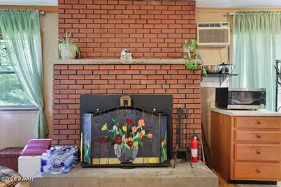 107 Maple Drive, Greentown, PA 18426 - Photo 9