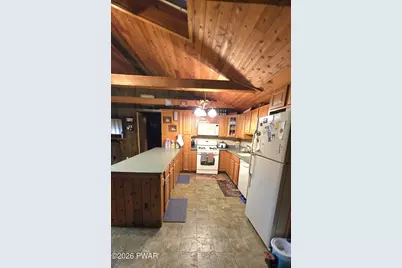 138 Westwood Drive, Dingmans Ferry, PA 18328 - Photo 3