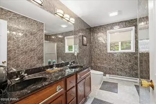 154 Forest Ridge Dr, Hawley, PA 18428 - Photo 23