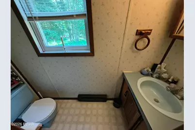 106 Pine Place, Hawley, PA 18428 - Photo 25