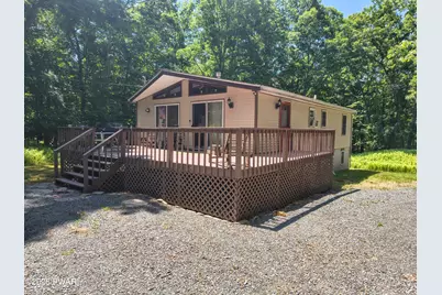 106 Pine Place, Hawley, PA 18428 - Photo 3