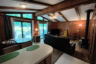 106 Pine Pl, Hawley, PA 18428 - Photo 21