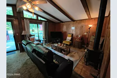 106 Pine Place, Hawley, PA 18428 - Photo 19