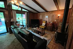 106 Pine Pl, Hawley, PA 18428 - Photo 19