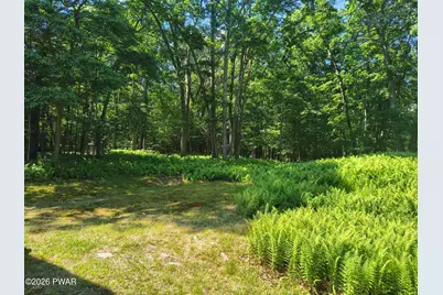 106 Pine Place, Hawley, PA 18428 - Photo 9