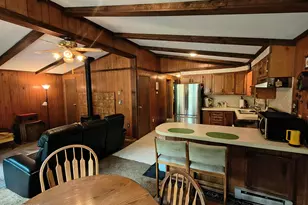 106 Pine Pl, Hawley, PA 18428 - Photo 15