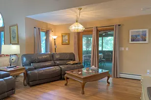147 N Evergreen Dr, Greentown, PA 18426 - Photo 5