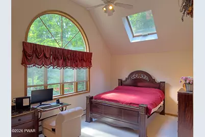 147 N Evergreen Drive, Greentown, PA 18426 - Photo 61