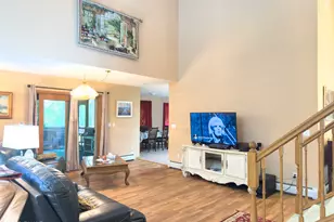 147 N Evergreen Dr, Greentown, PA 18426 - Photo 7