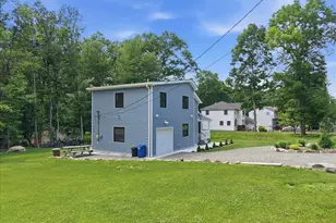 105 Aspen Dr, Tannersville, PA 18372 - Photo 7