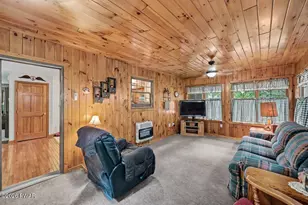1079 Indian Dr, Lake Ariel, PA 18436 - Photo 27