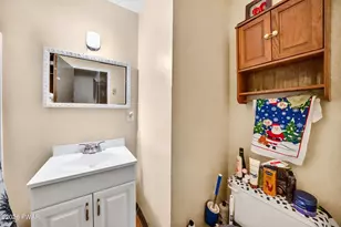 409 Broad St, Honesdale, PA 18431 - Photo 13
